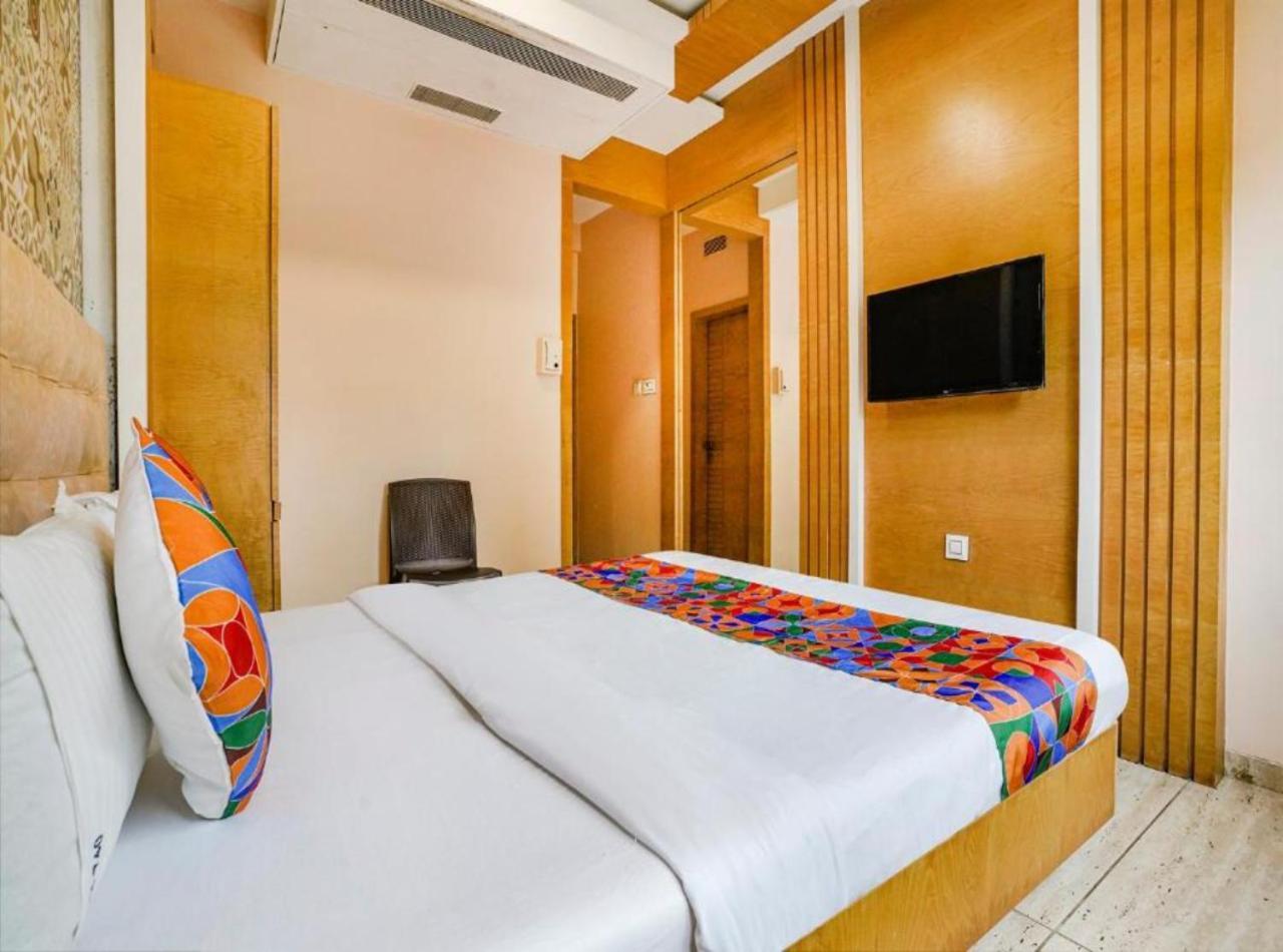 Hotel Vijaydeep Palace Near Delhi Airport Neu-Delhi Exterior foto